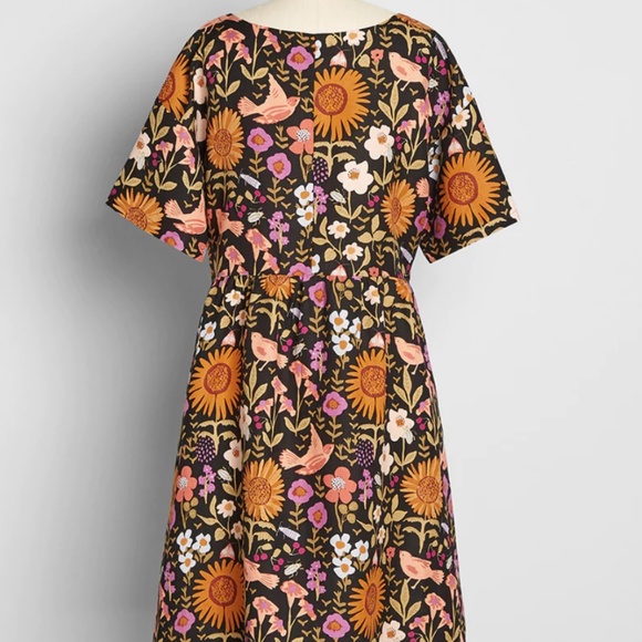 COPY - Sunflower Scenario Smock Dress - Picture 2 of 3